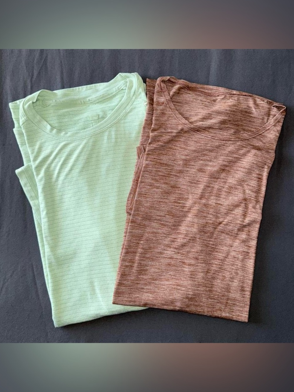 Lululemon tshirt bundle